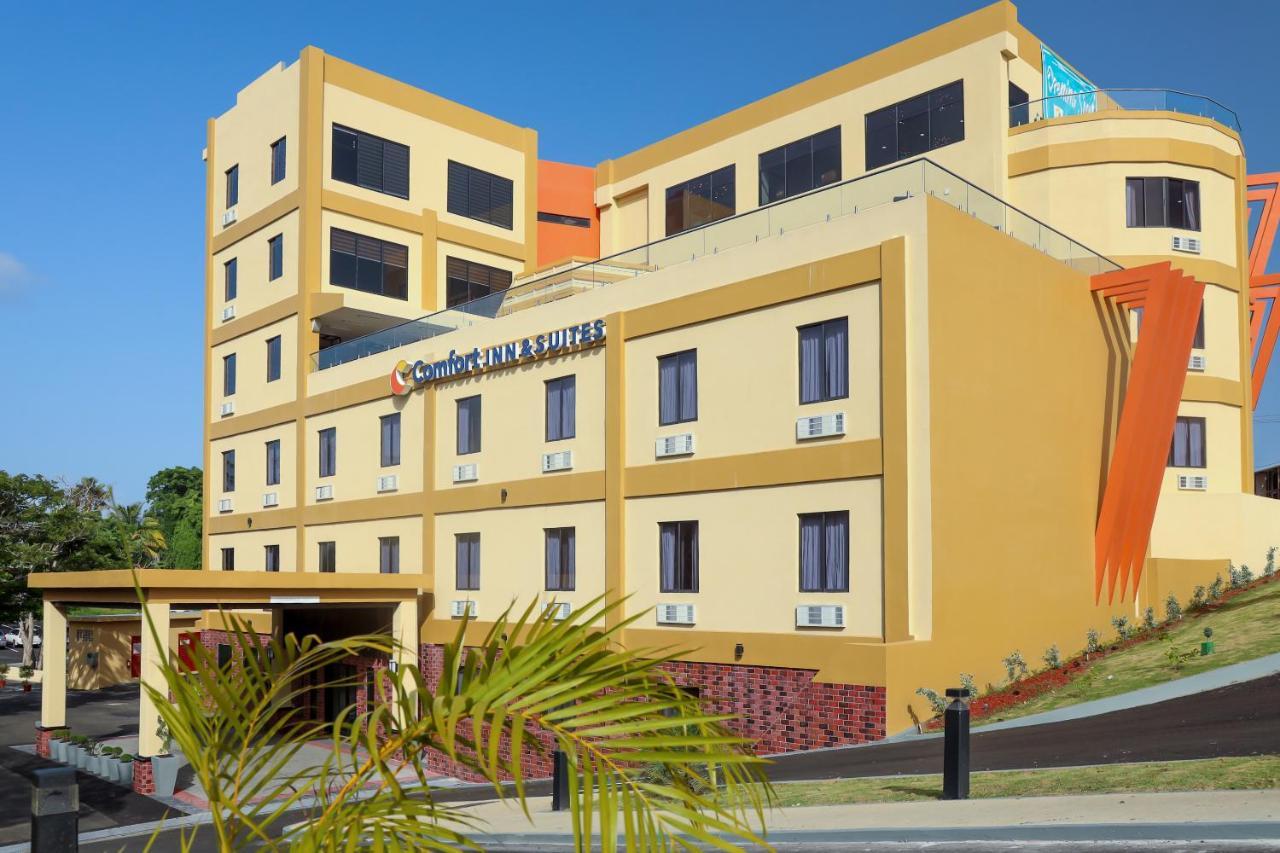 Comfort Inn & Suites Tobago Signal Hill Екстер'єр фото