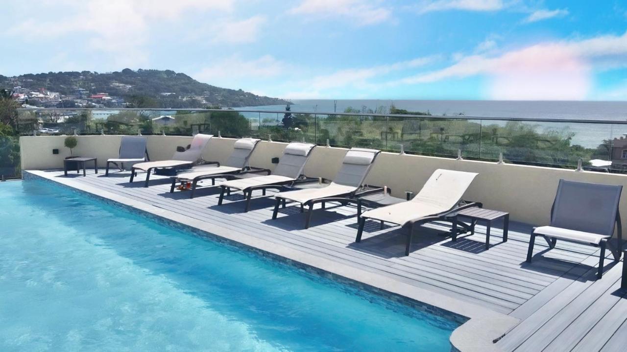 Comfort Inn & Suites Tobago Signal Hill Екстер'єр фото